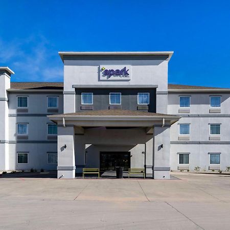 Spark By Hilton Midland South Exteriör bild