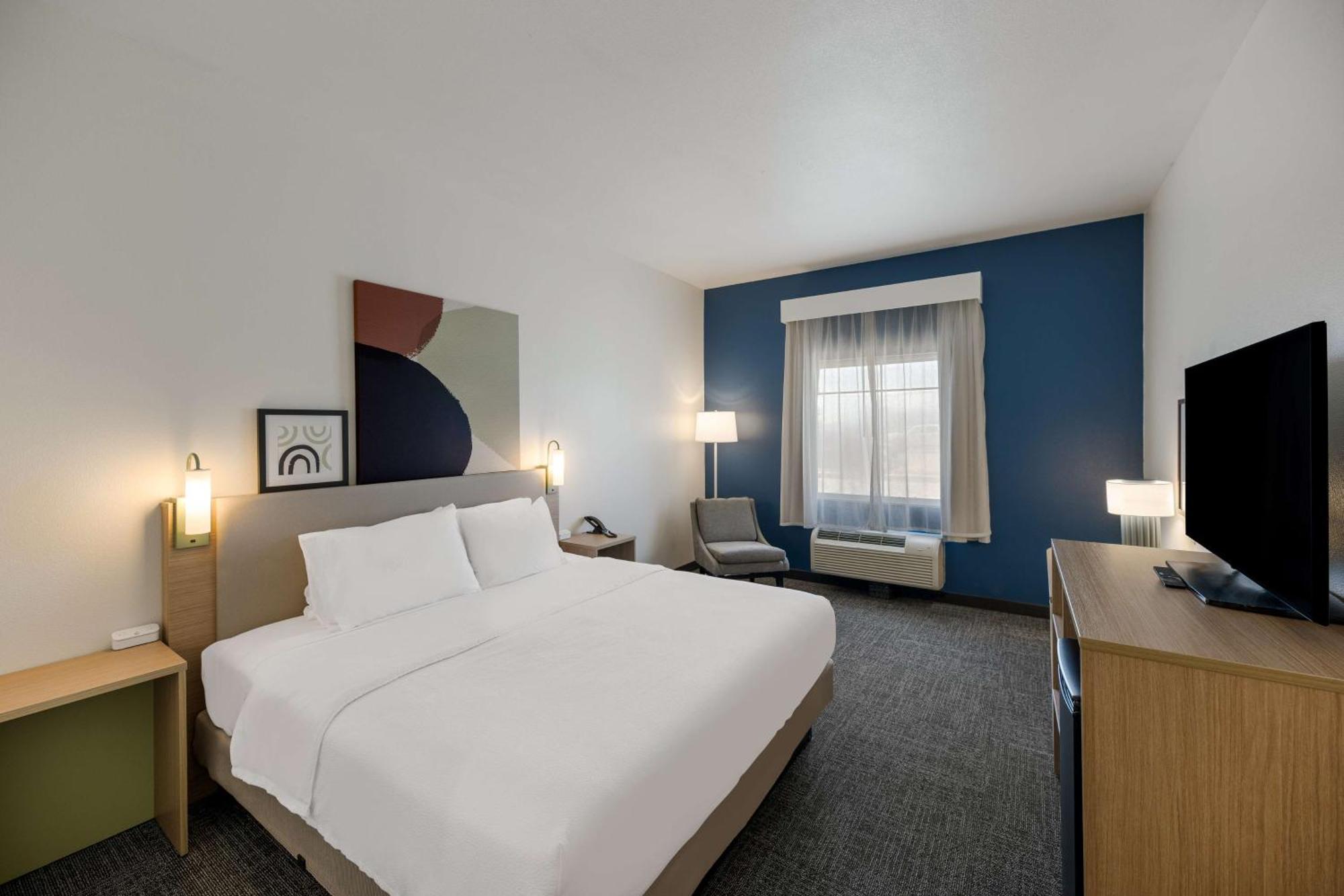 Spark By Hilton Midland South Exteriör bild