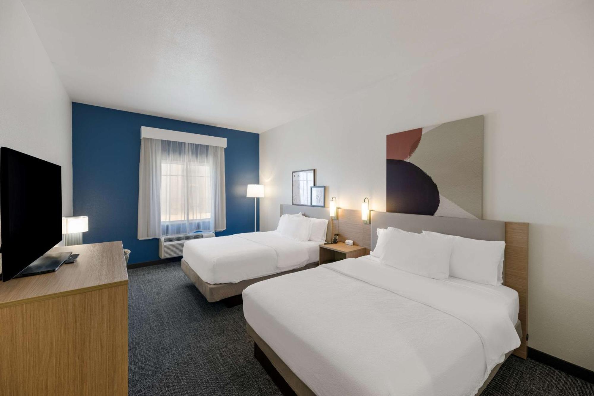 Spark By Hilton Midland South Exteriör bild